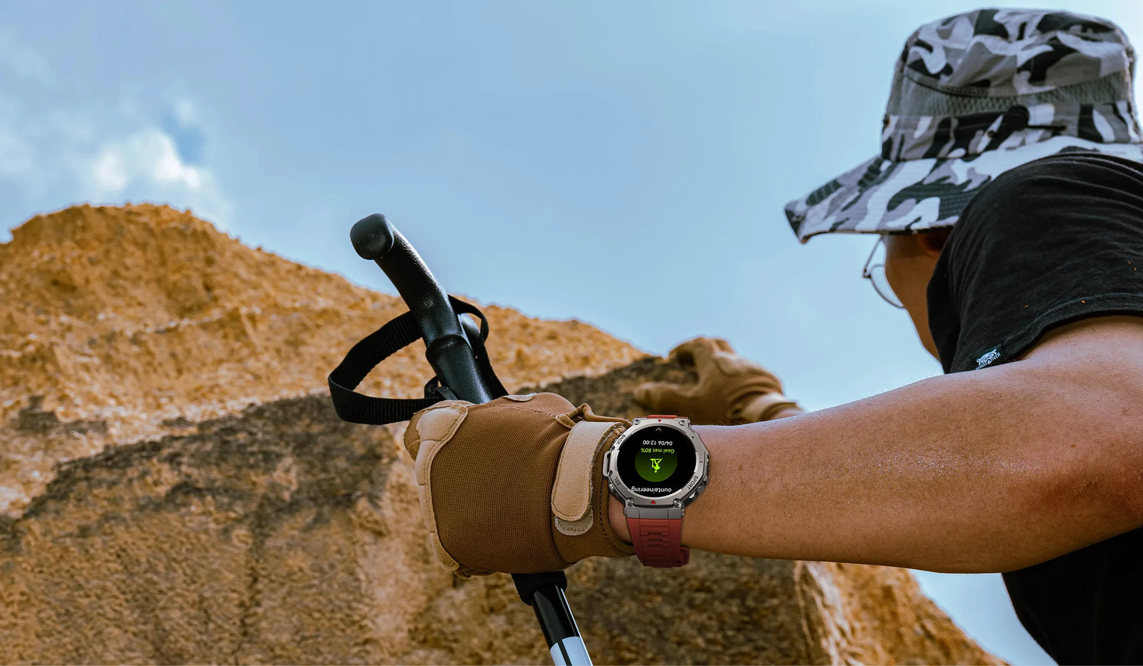 Smartwatch T-Rex 3 Ultra com GPS de Banda Dupla e Tela AMOLED